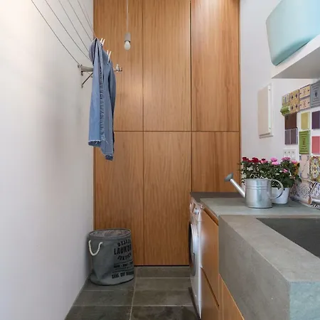 Hébergement de vacances M *